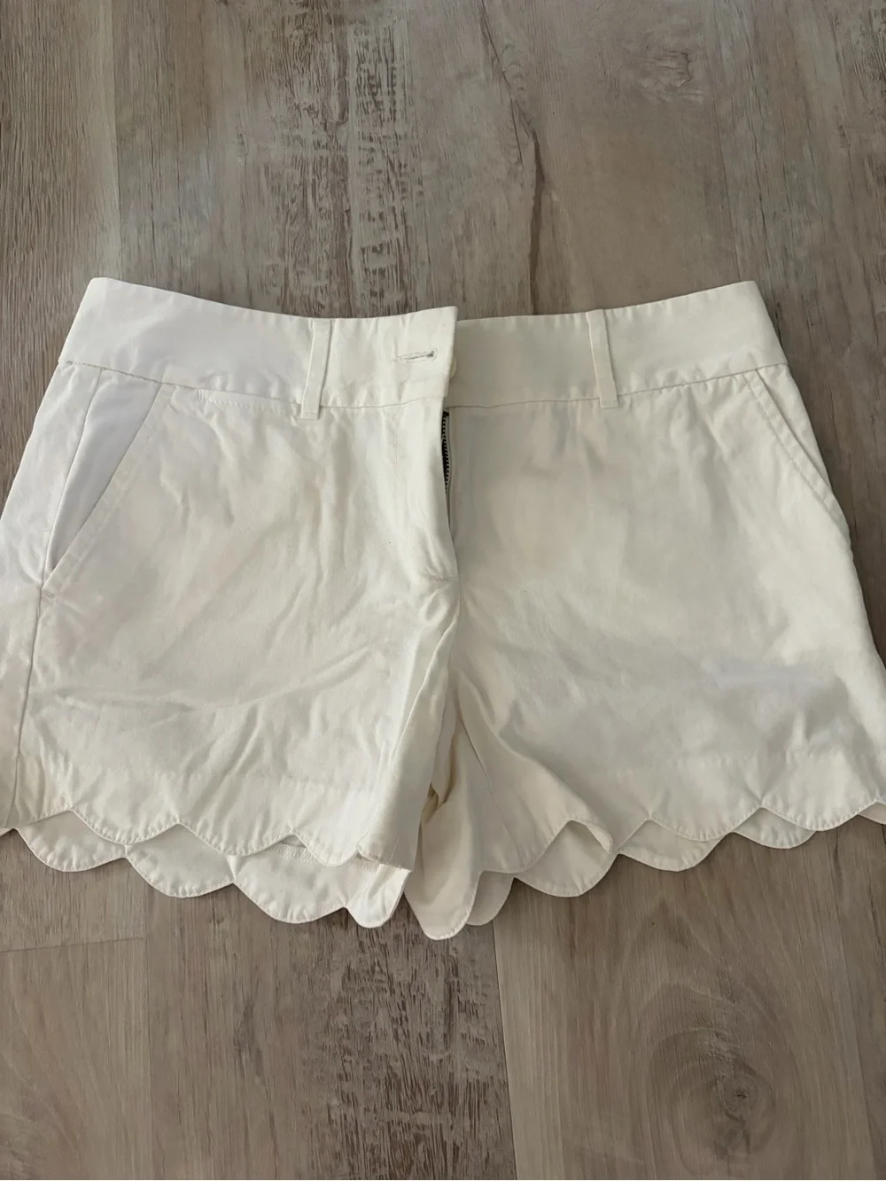 LOFT Cream Scalloped Hem High-Rise Shorts